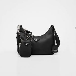 Prada Re-Edition 2005 Nylon bag